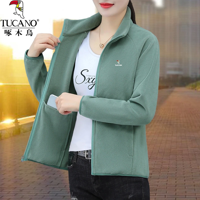 休闲户外保暖时尚洋气外套2024年秋冬季新款女士中老年大码上衣