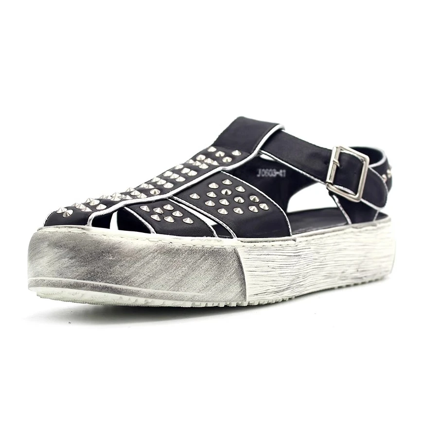 JINIWU吾倪季2025男士罗马鞋铆钉凉鞋手工牛皮黑白潮爆包头凉鞋子