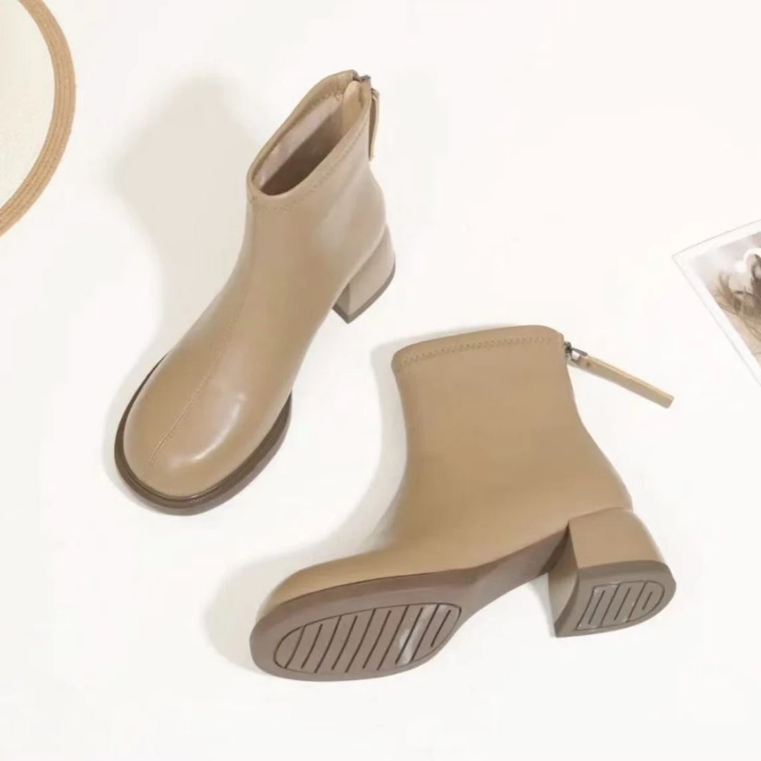 2024新款软皮粗跟瘦瘦靴短靴女秋冬女靴厚底小个子马丁靴女英伦风