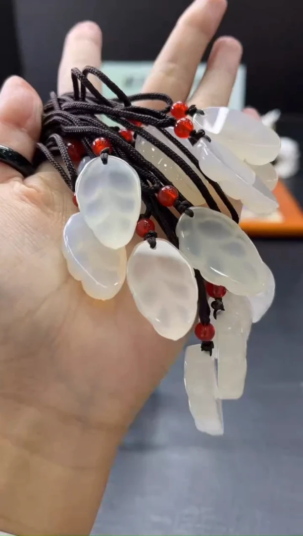 【闪购商品】玛瑙/玉髓叶子未镶嵌/多样性发一件XX