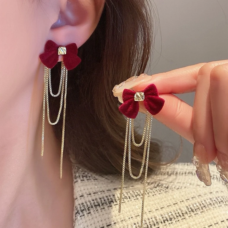 合金布艺耳饰 红色丝绒蝴蝶结流苏长款耳环设计感两戴显脸瘦耳饰