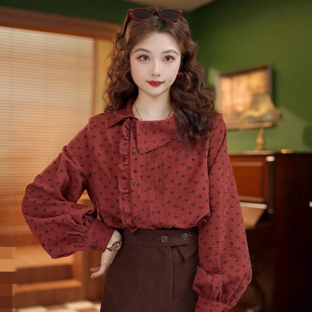 鹿晚不晚【鎏光闪烁】复古红色长袖衬衫女设计感上衣 LW1024020