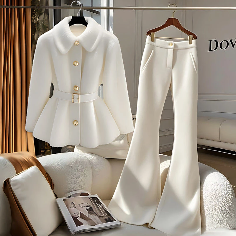 白色加厚保暖小香风外套女2024冬季微喇叭裤高级感穿搭小香风套装
