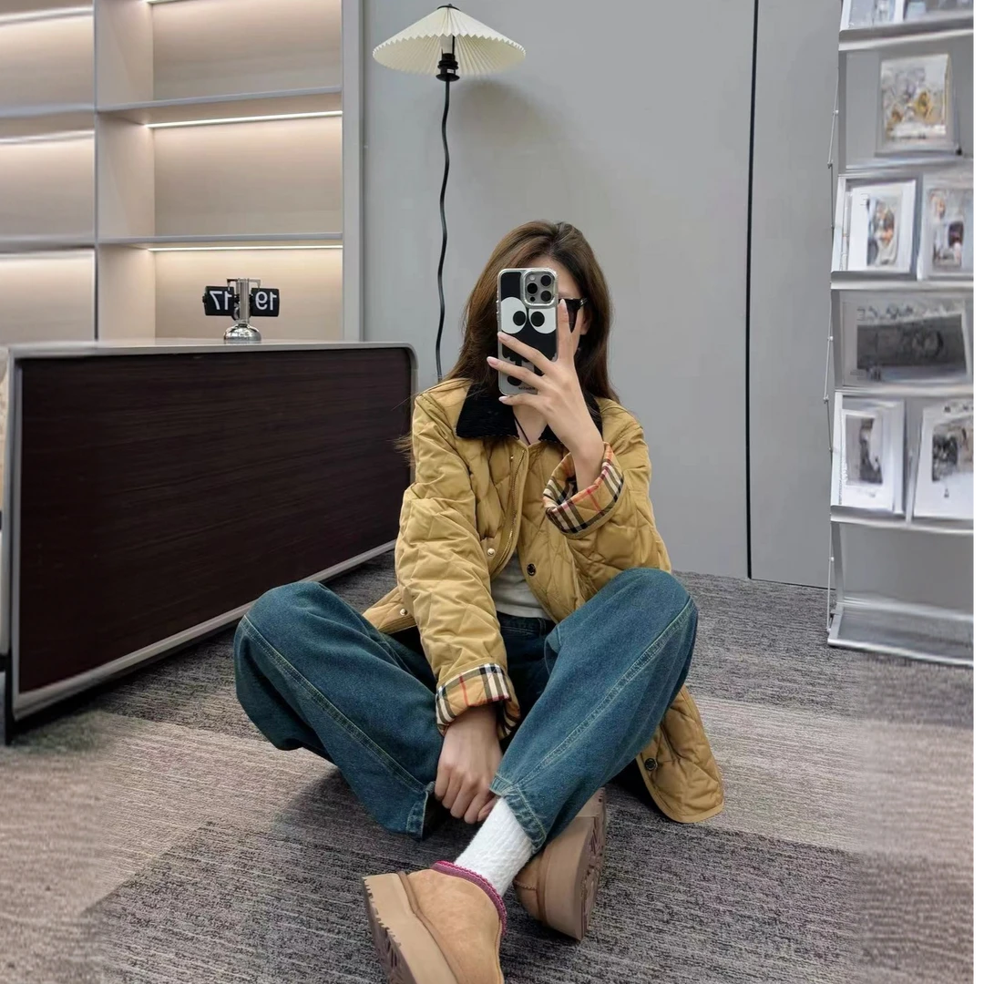 2025冬季新款情侣款灯芯绒翻领菱形纹奶奶服羽绒外套 A8031