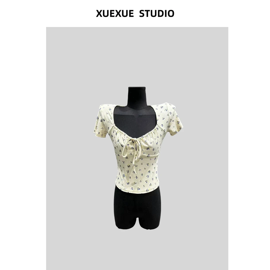 一只雪雪【布利情书】新款夏款显瘦印花蝴蝶结时尚百搭设计感上衣