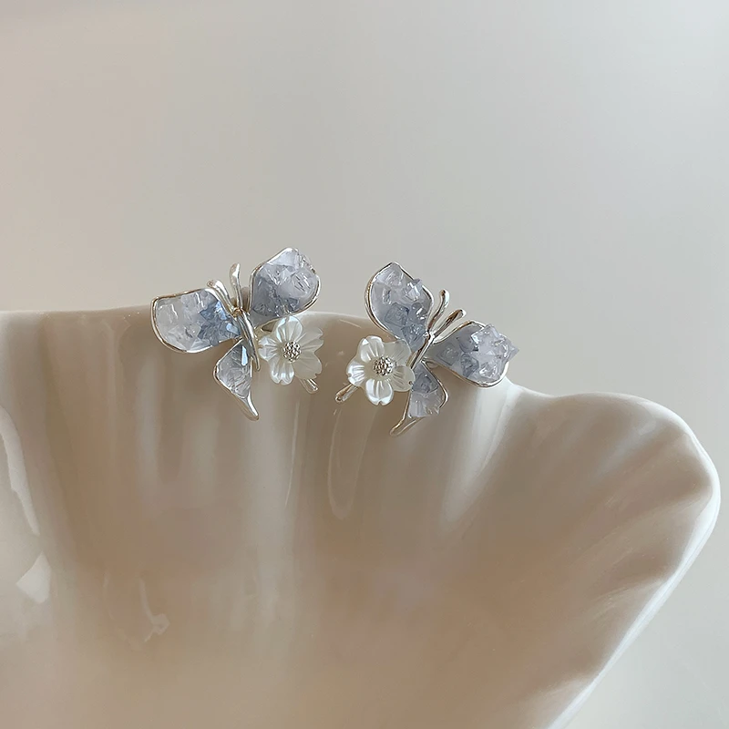 铜合金耳饰 轻奢淡蓝蝴蝶耳钉精致小巧高级感气质耳环耳饰0129339