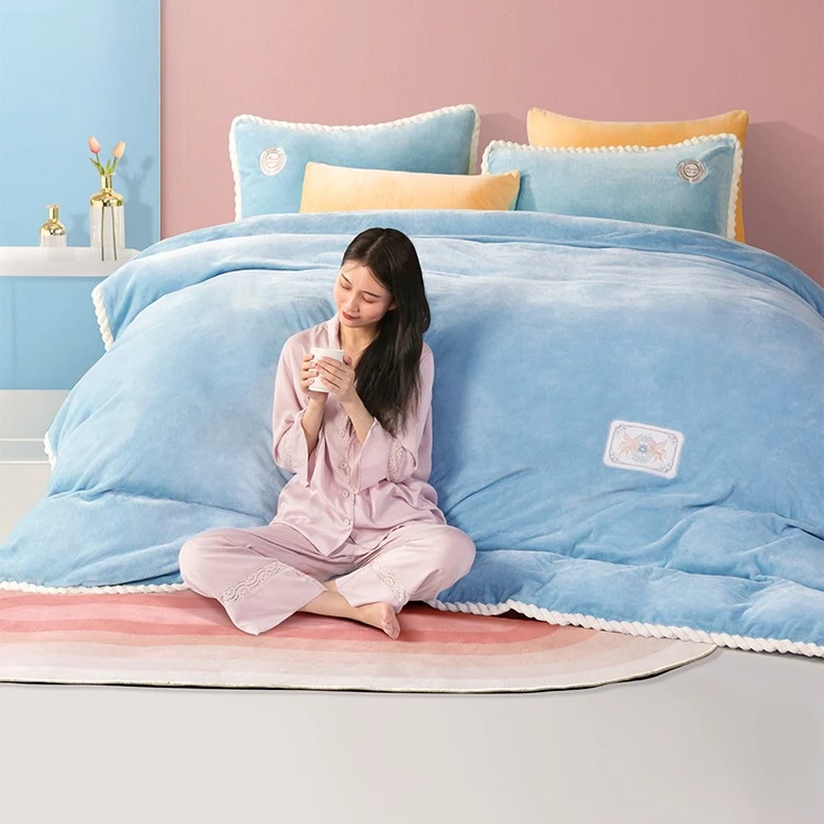 富安娜家纺素绣加绒加厚牛奶绒防静电毛绒床单四件套阿尔德兰