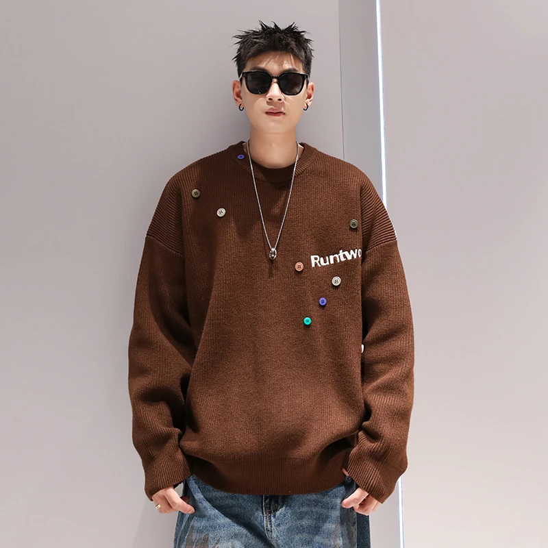 有术自制纽扣刺绣圆领毛衣男秋季美式潮牌重磅设计感宽松针织衫