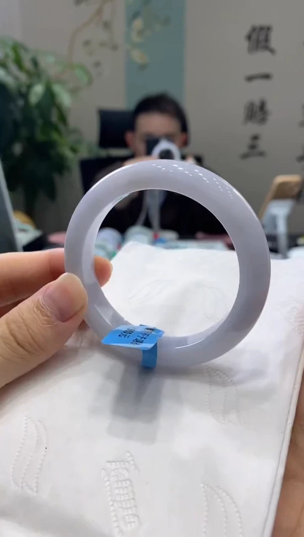 【闪购商品】翡翠手镯未镶嵌多人0004477