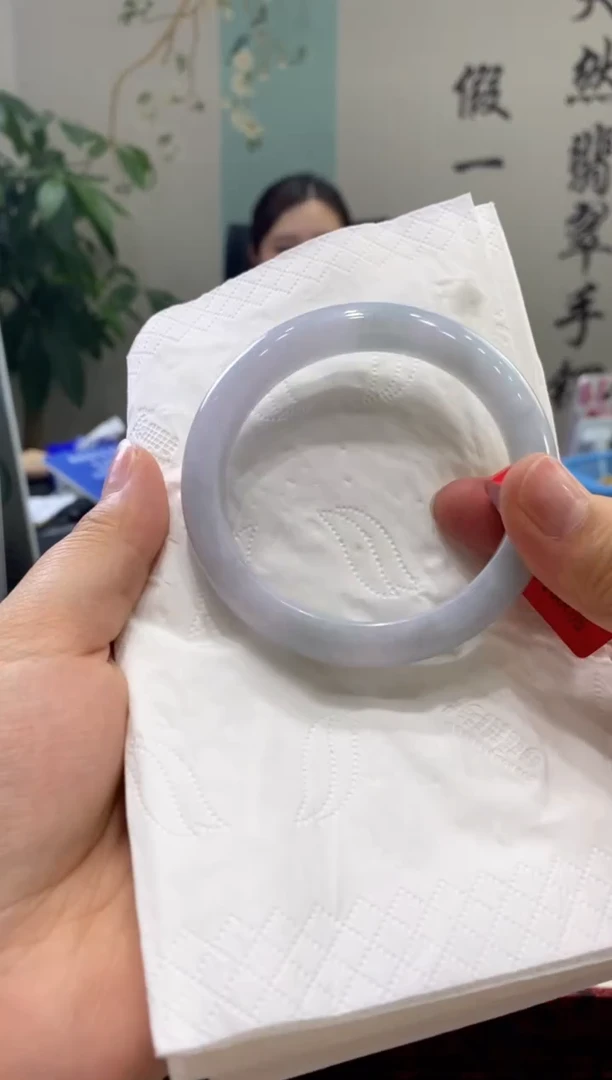 【闪购商品】翡翠手镯未镶嵌多人05713