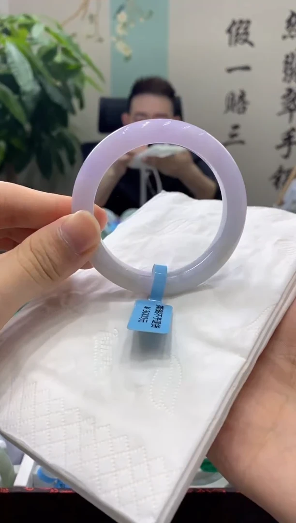 【闪购商品】翡翠手镯未镶嵌多人0002457