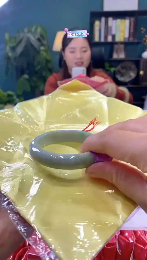 【闪购商品】翡翠手镯未镶嵌26235