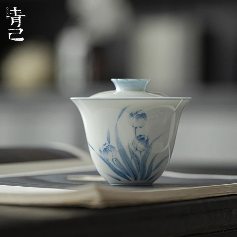 青己-玉瓷-郁金香-归栀盖碗青花手绘釉下彩新中式泡茶碗容量120ml