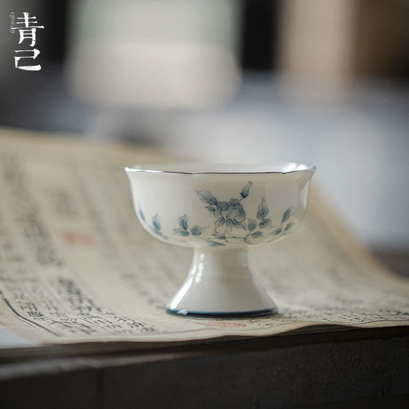 青己-玉瓷-萍踪雅歌-棠梨高足杯陶瓷主人杯釉下彩手绘容量60ml
