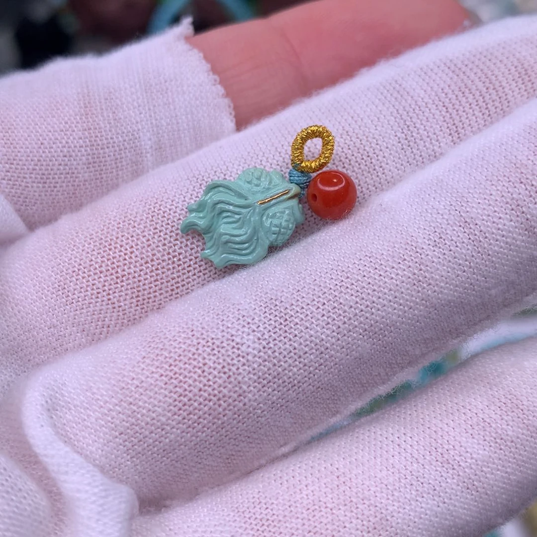 南红玛瑙配饰未镶嵌