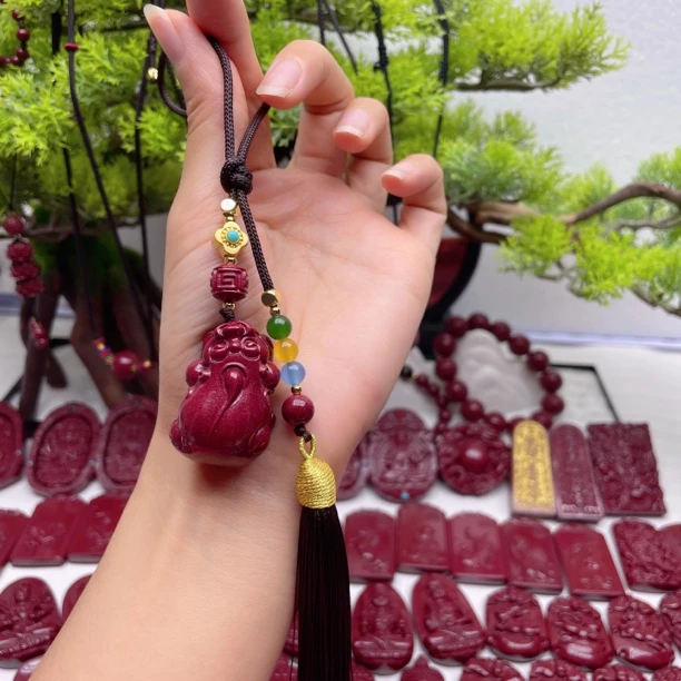 含辰砂工艺品高含量正品朱砂【貔貅挂件】