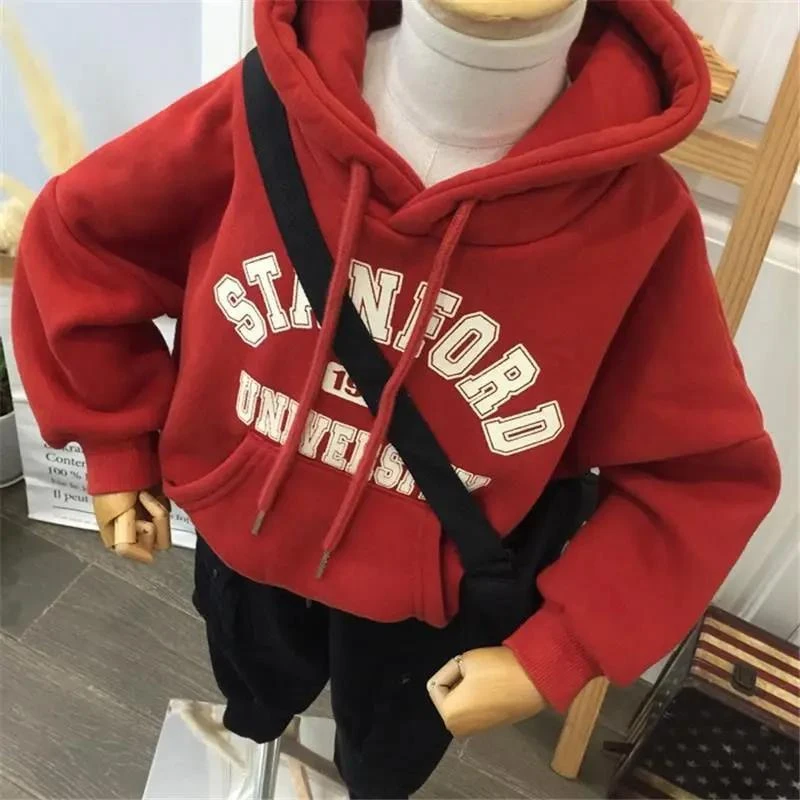 儿童连帽加绒卫衣冬装新款男童女童酒红色宝宝帽衫棉质加厚上衣潮
