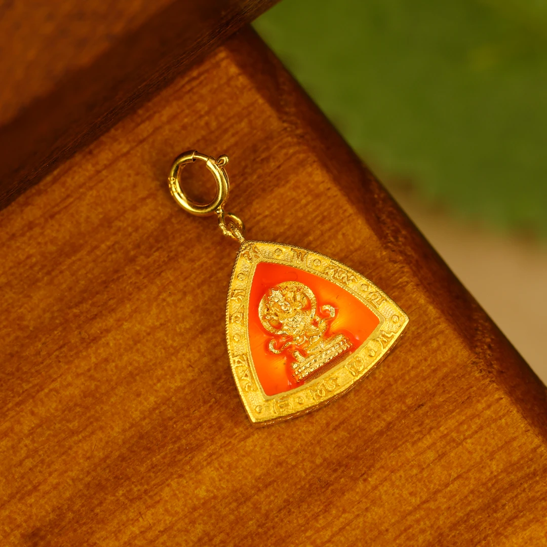 【来福】纯18k金高温烧蓝大黑天三角吊坠