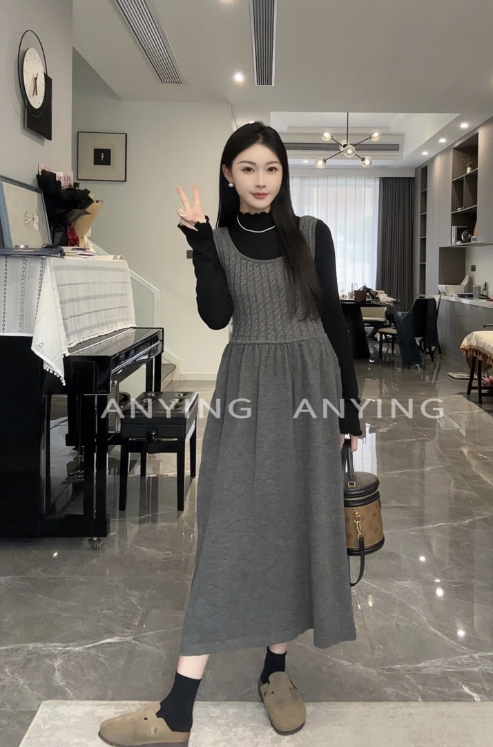 冬日暖阳/半高领打底毛衣+毛衣背带裙两件套孕妇装