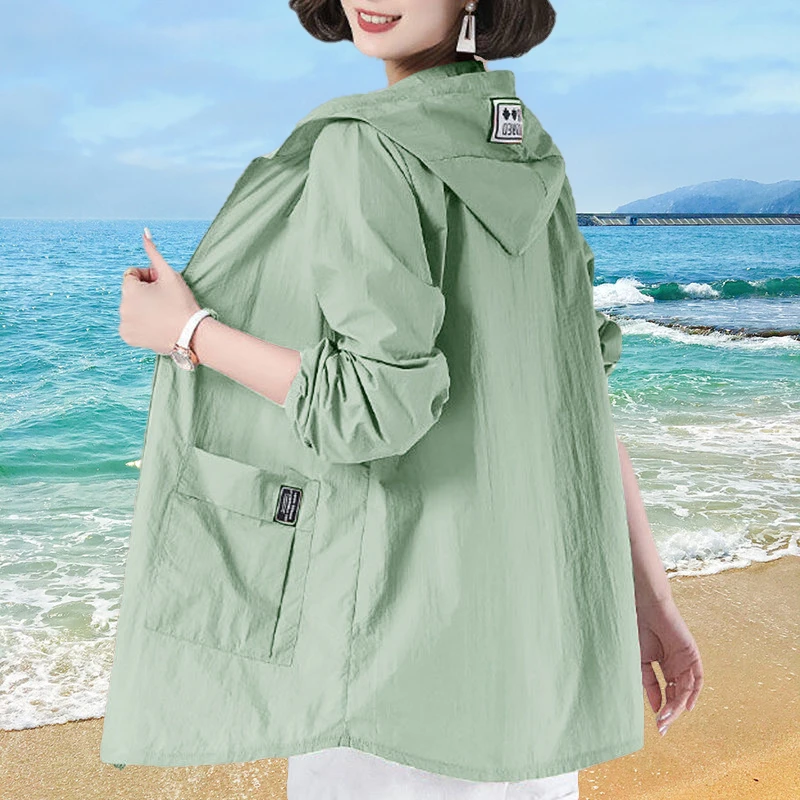户外防紫外线防晒衣女款夏季大码连帽宽松透气休闲韩版百搭防晒服