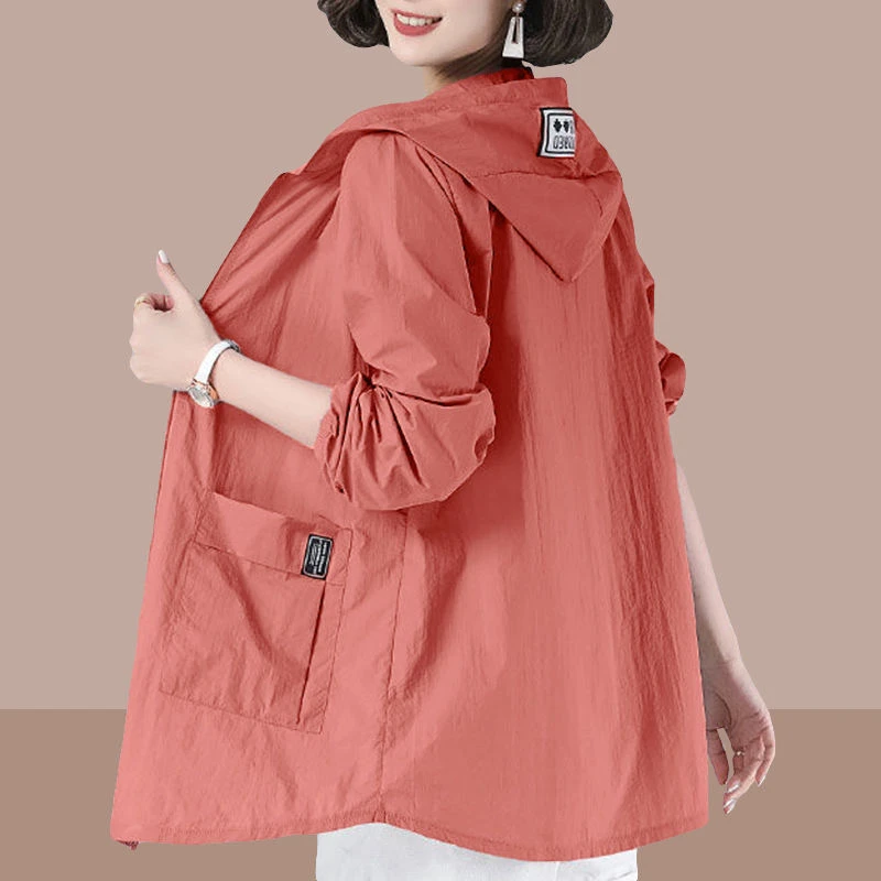 大码防晒衣女2024新款中年妈妈夏季薄款透气防紫外线防晒服外套