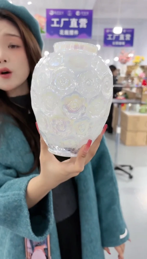 【闪购商品】紫砂花瓶DD-莱利白迷你