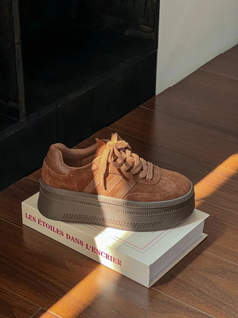 6126厚底德训鞋女2024秋季新款百搭爆款软底透气德休闲运动板鞋女