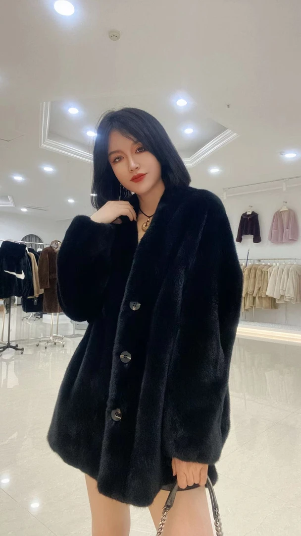 2131V时尚貂皮大衣