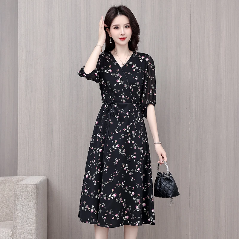 （运费补贴）9532郁金香花型2025年新款连衣裙夏季碎花长裙收腰显瘦