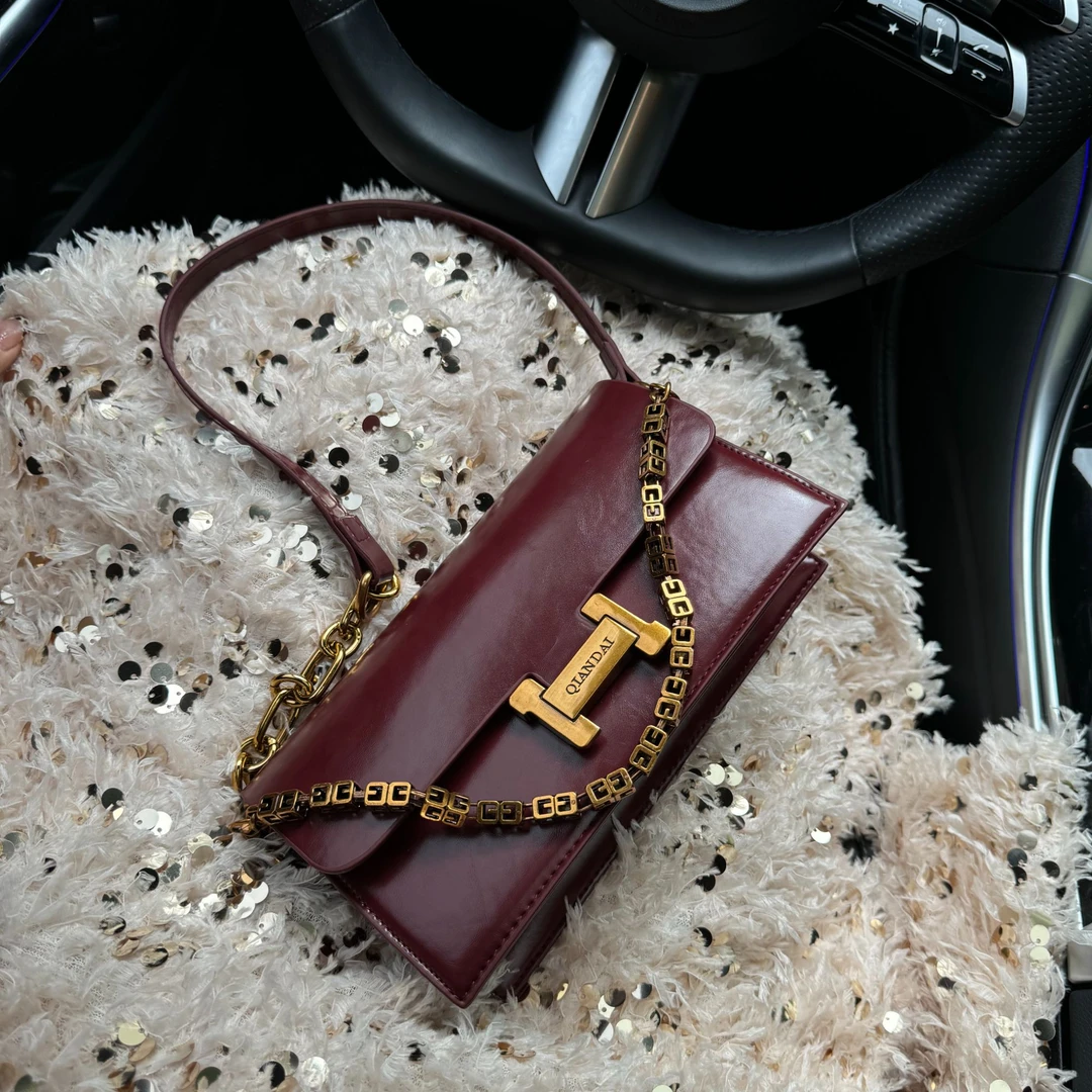 时尚百搭腋下包高档轻奢斜挎包小方包2024新款韩版ins秋冬流行