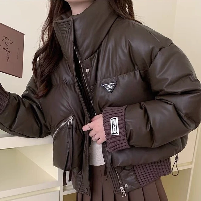 PU新款2024羽绒服女短款冬季黑色拼接立领加厚白鸭绒免洗面料外套