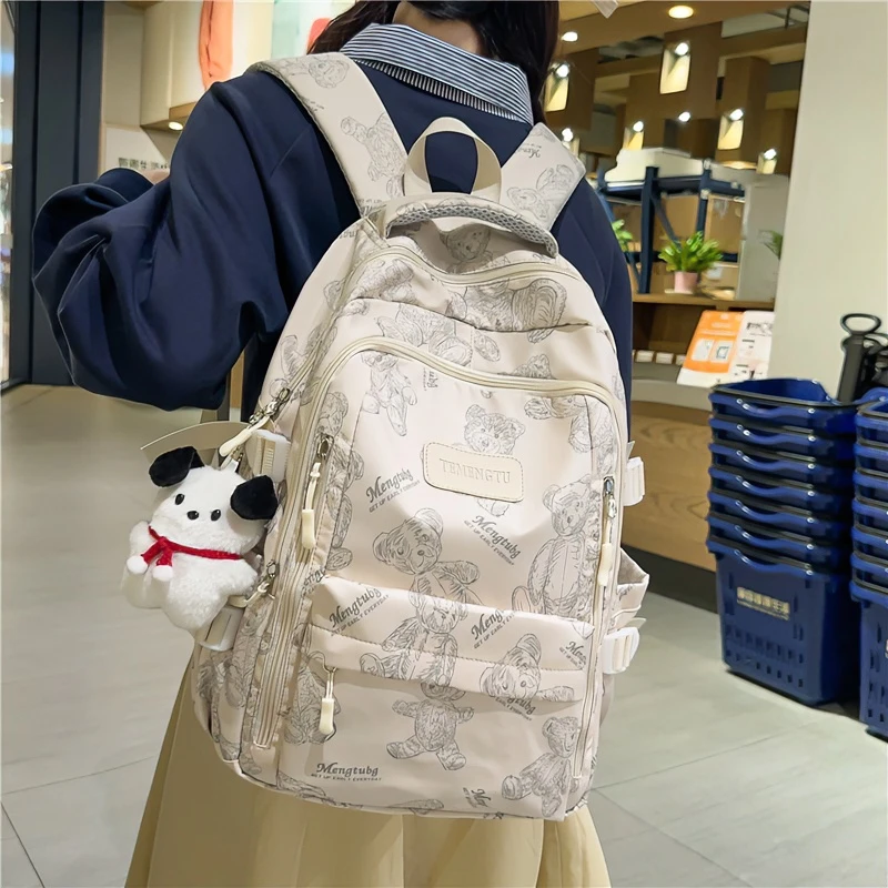 书包女初中生简约百搭印花小熊小众设计2024新款大学生电脑背包潮