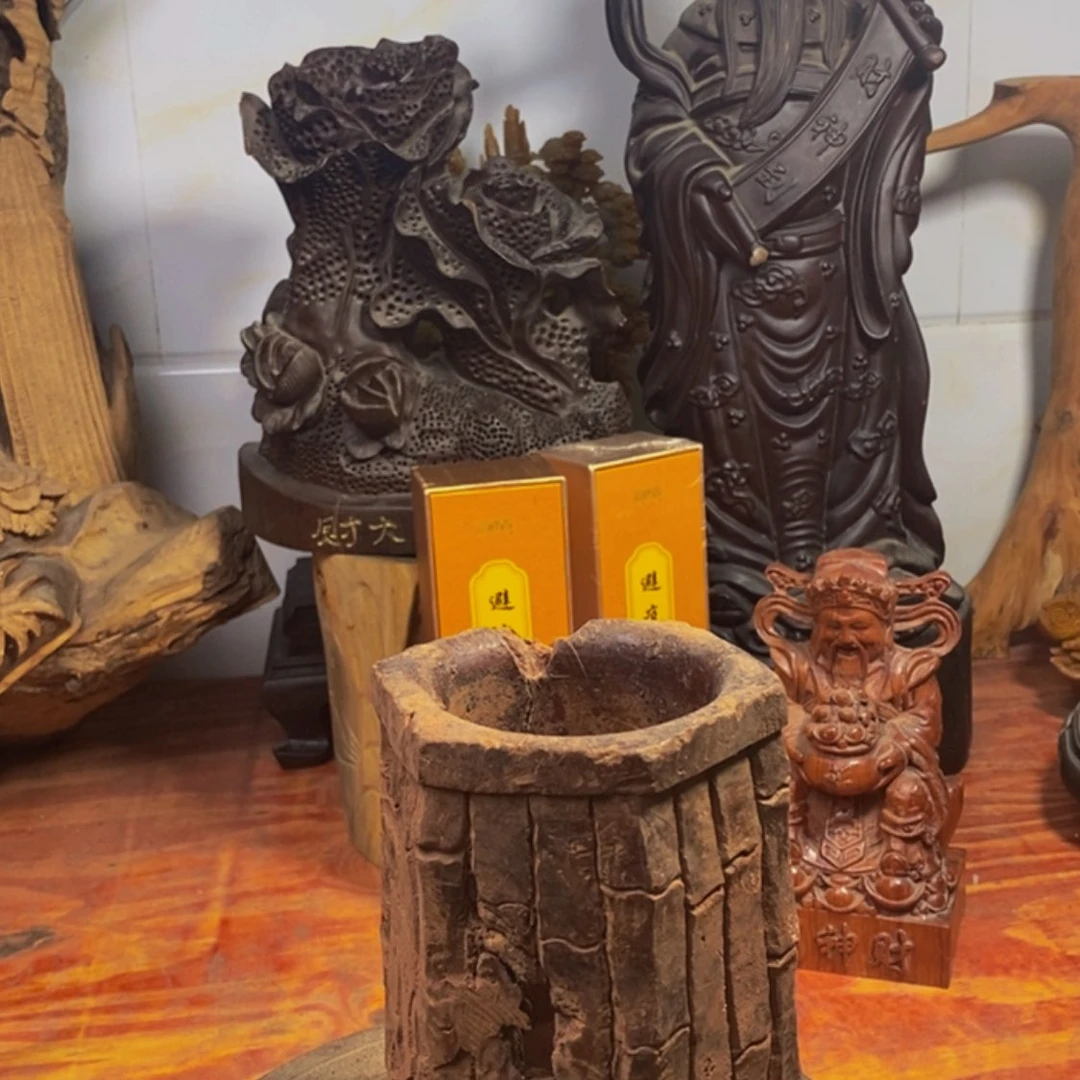 【闪购商品】红贵宝福**塑