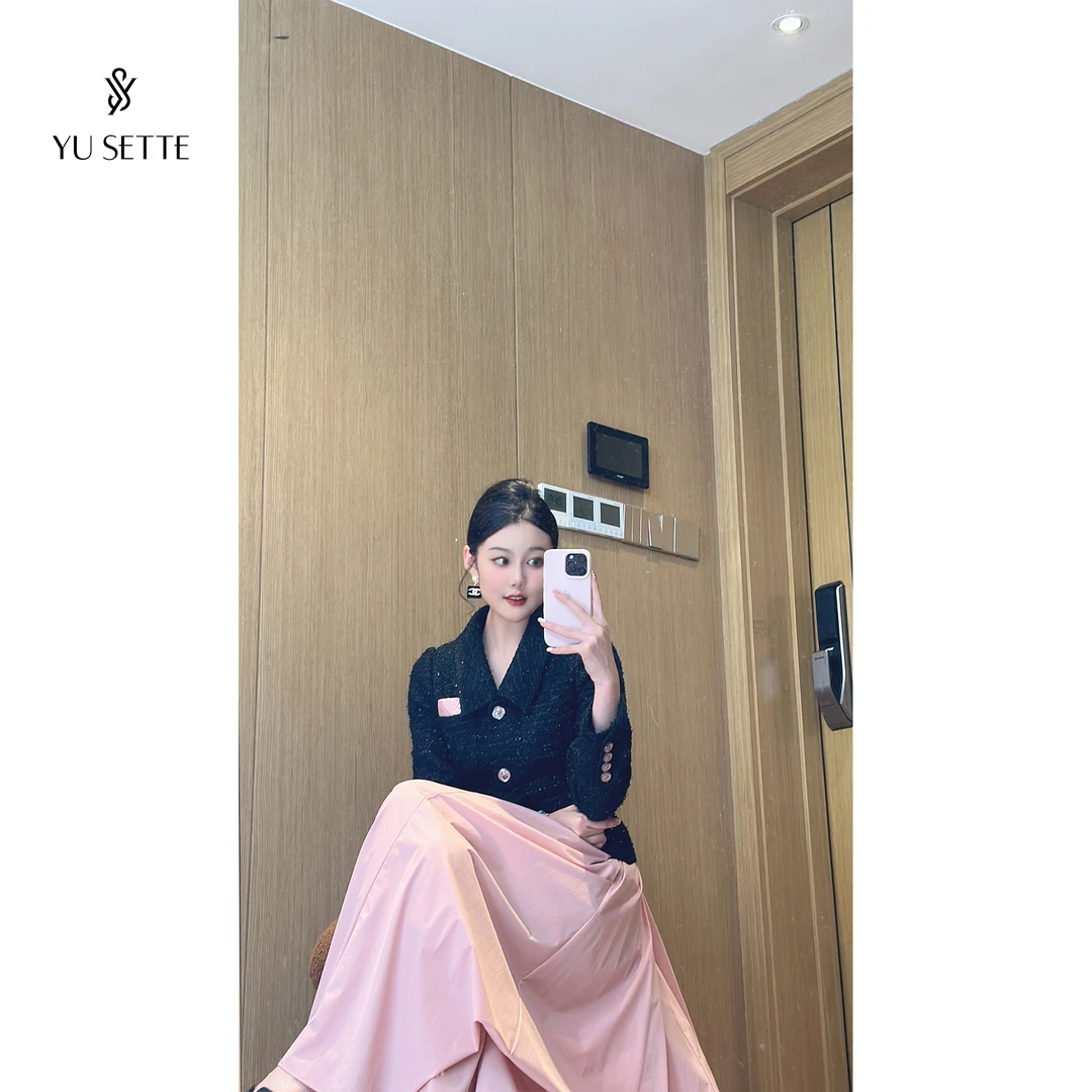 遇儿推荐【月下夜莺】黑色气质小香风外套20230209（不退换）