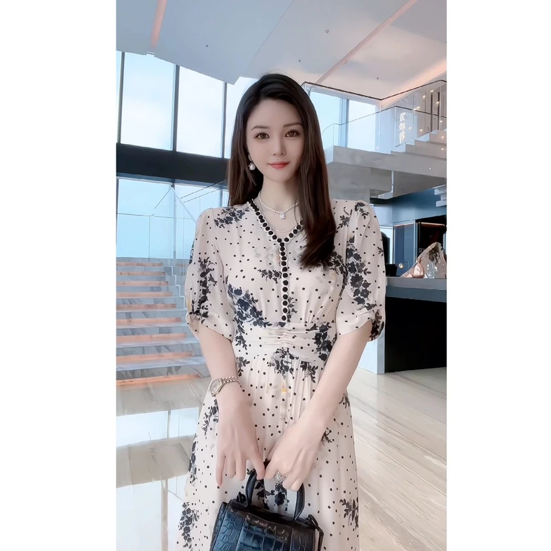 【深圳米熙儿】桑蚕丝夏季法式轻奢收腰优雅复古女装连衣裙Q513