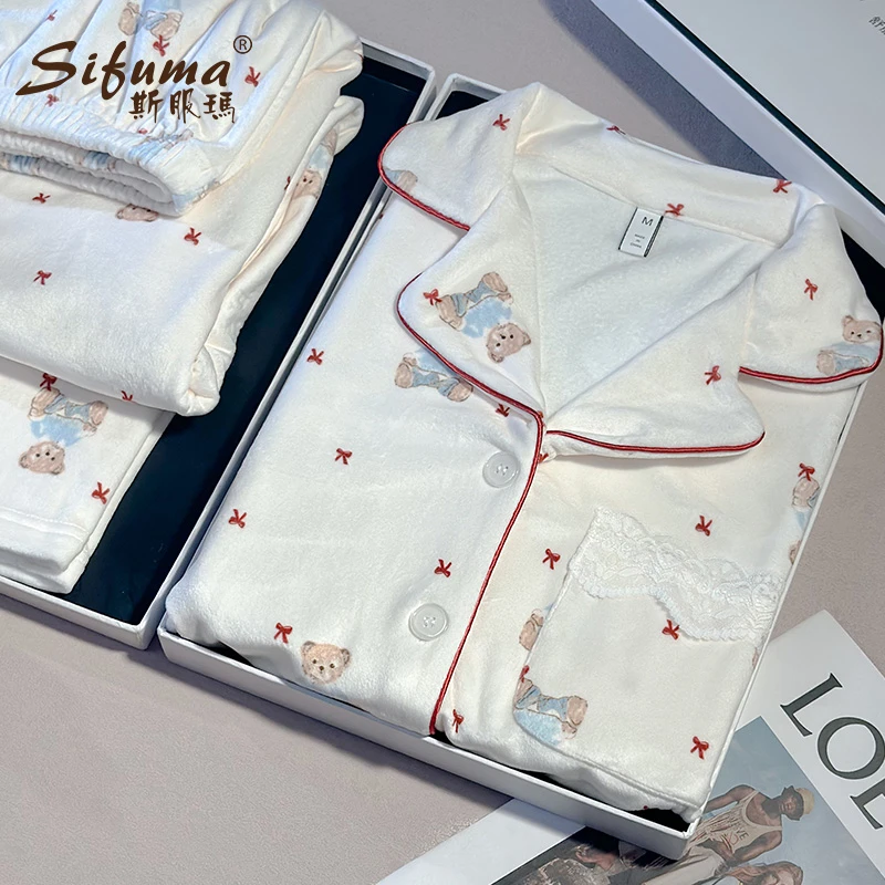 Sifuma/斯服玛《小棕熊》秋冬睡衣女外出洋气出门款长袖海岛绒套装