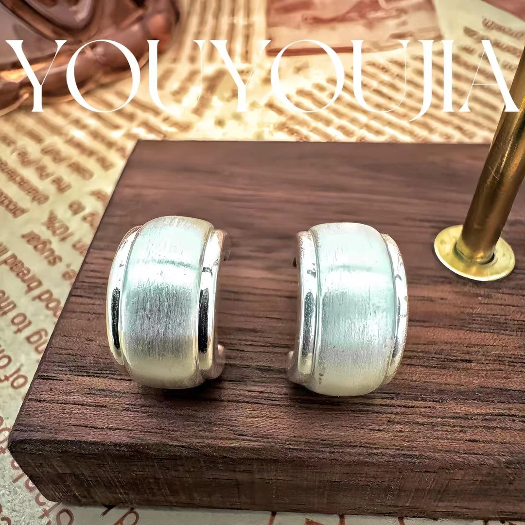 铜合金耳饰 经典气质时尚百搭银色简约个性磨砂耳钉法式耳环手工