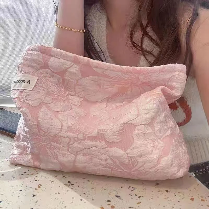 包包女新款2023爆款大容量高级感化妆包ins高颜值学生简约收纳包