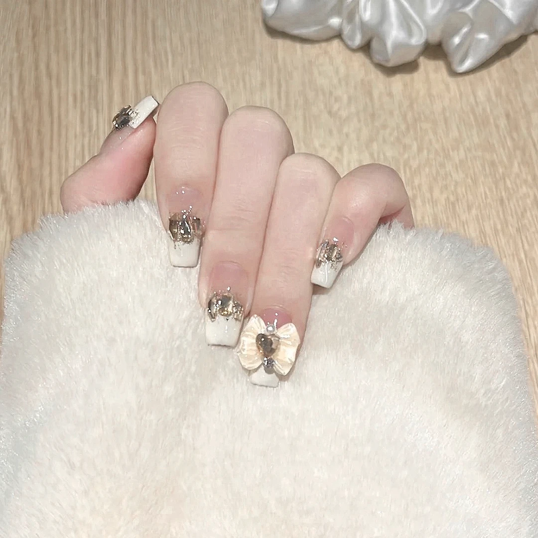 【与你情未了】法式穿戴甲纯手工蝴蝶结爱心美甲可拆卸反复使用