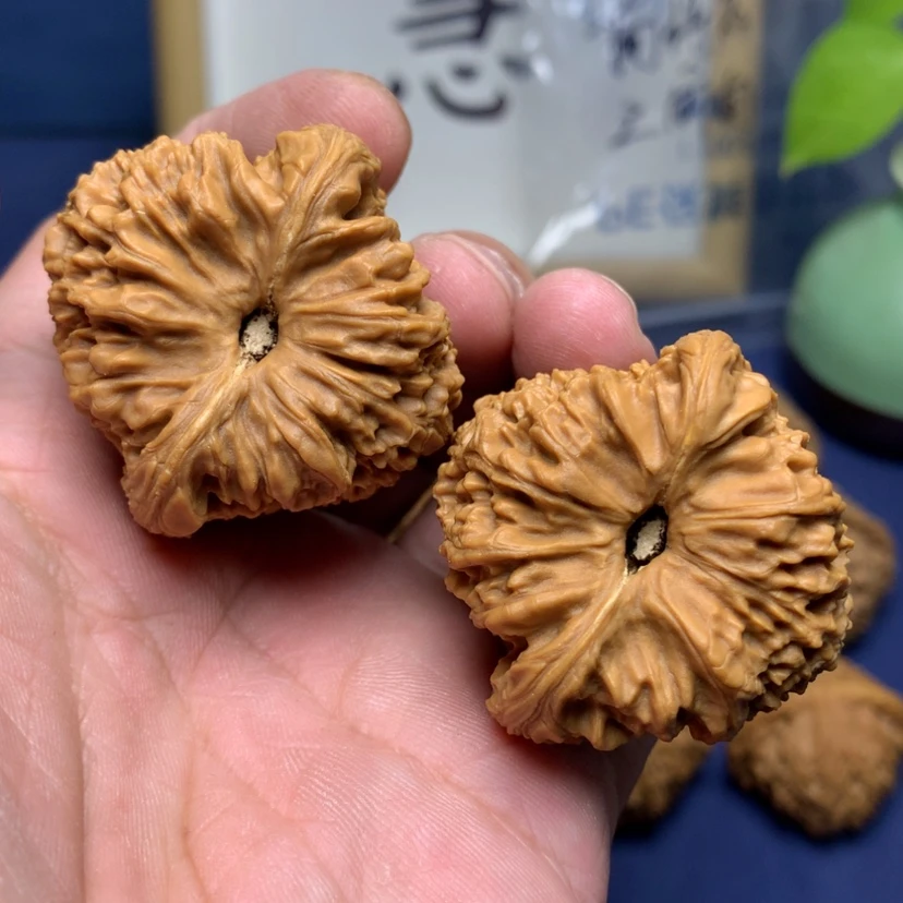 【闪购商品】文玩核桃吊坠十*