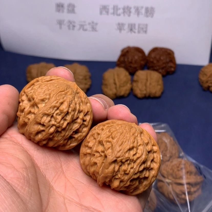 【闪购商品】文玩核桃吊坠老****高