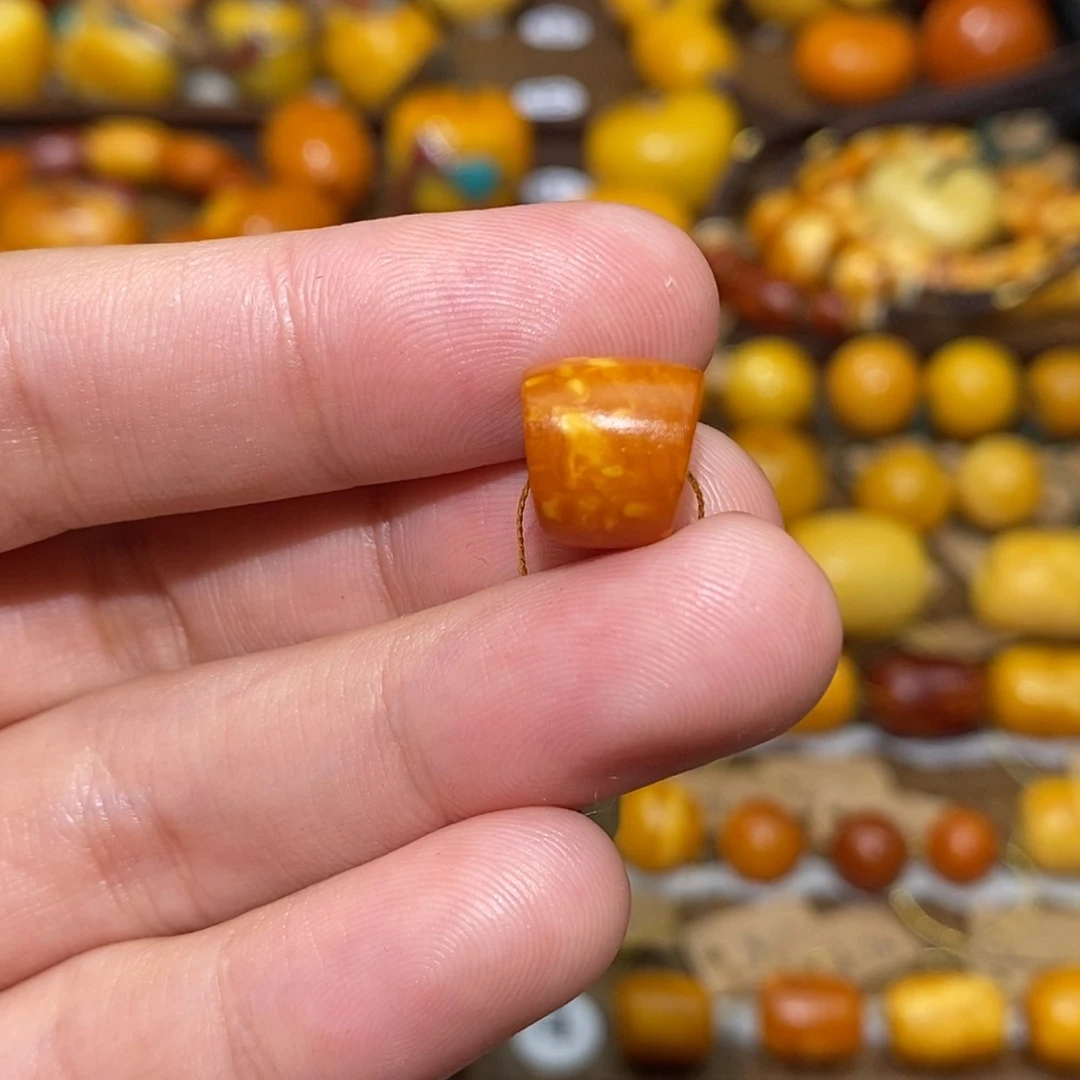 【闪购商品】蜜蜡裸石未镶嵌S***z