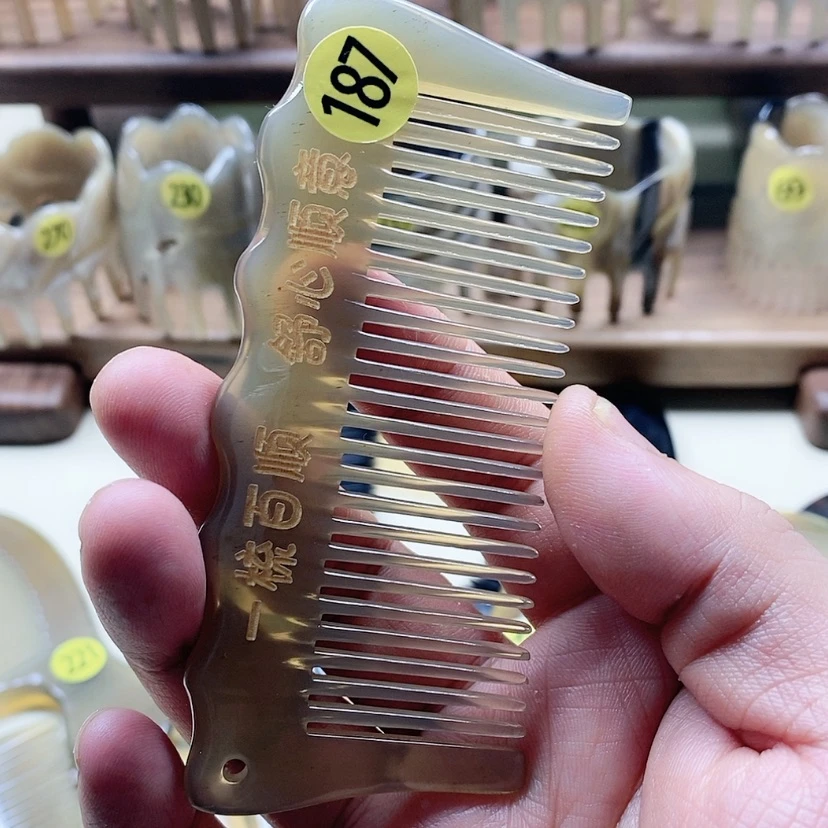 【闪购商品】牛角梳