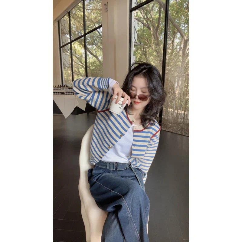 悦悦专属●百搭撞色山-羊-绒条纹长袖开衫外套S060