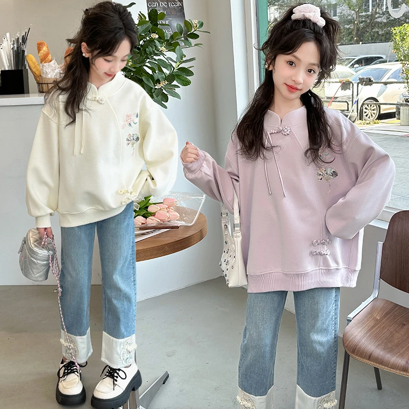 女童春款国潮风套装2024年春季新款中大童韩版洋气卫衣牛仔裤套装