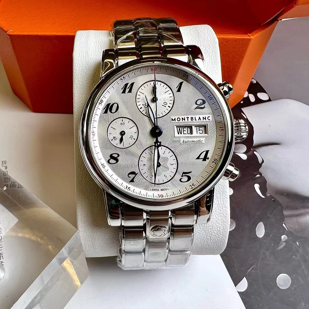 95新 Montblanc/万宝龙 自动机械 精钢 39毫米   参考公价3万多