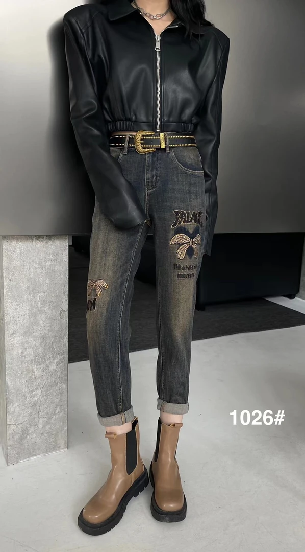 【廷轩】1026秋装水洗显瘦百搭休闲弹性烫砖刺绣女长裤牛仔裤