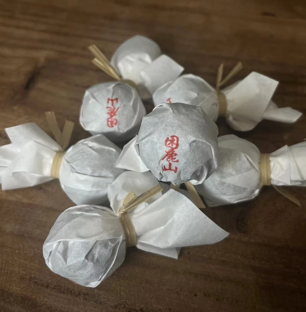 四月  2024年困鹿山细叶皇贵妃挑采头春生茶8克龙珠