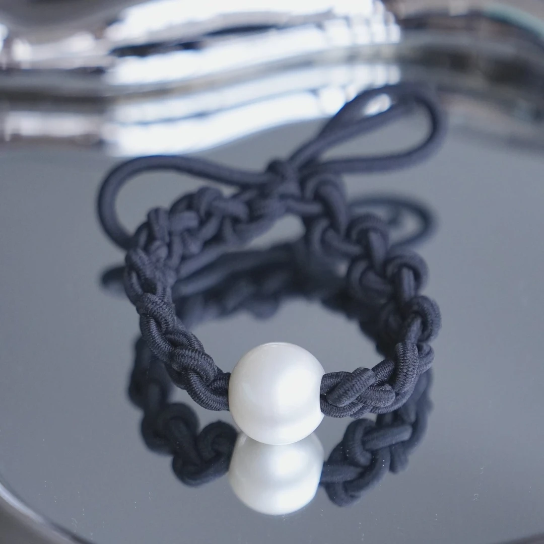 288ins手工时尚气质百搭韩版珍珠编织简约皮筋皮绳高颜值高弹力