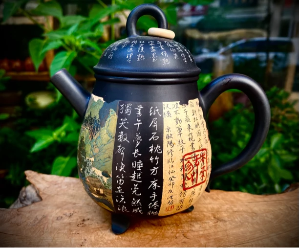 常躍林.许洪智老师作品“三足过桥重工多道彩填壶”